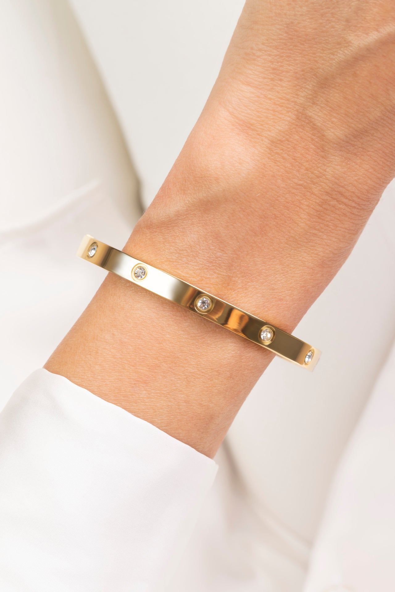 Delina Gold Bracelet