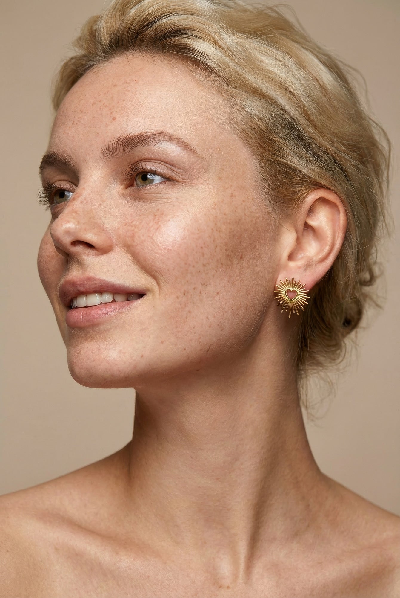 Elora Gold Earrings