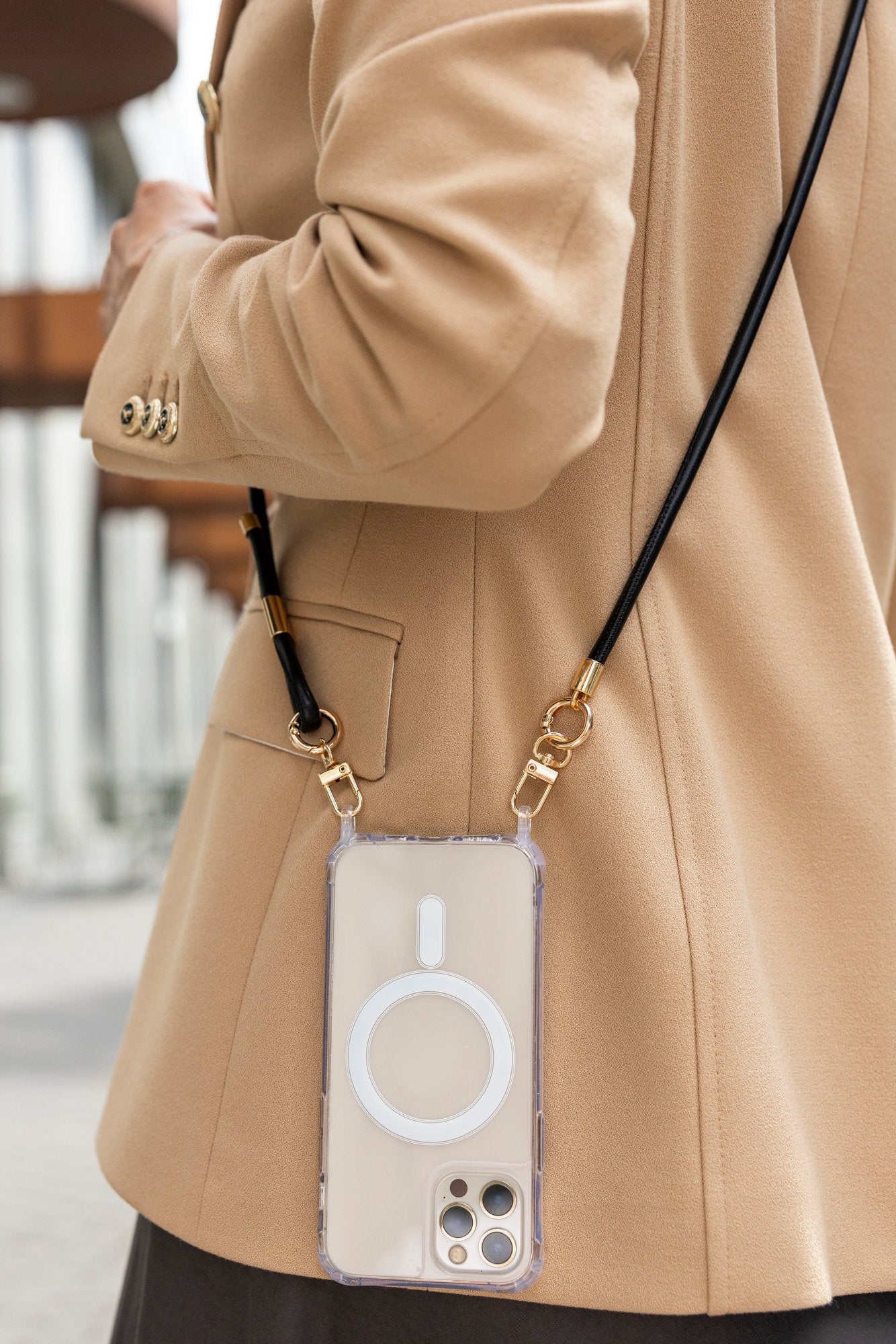 Élisse Phone Lanyard