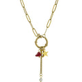 Collier rouge de Sarah