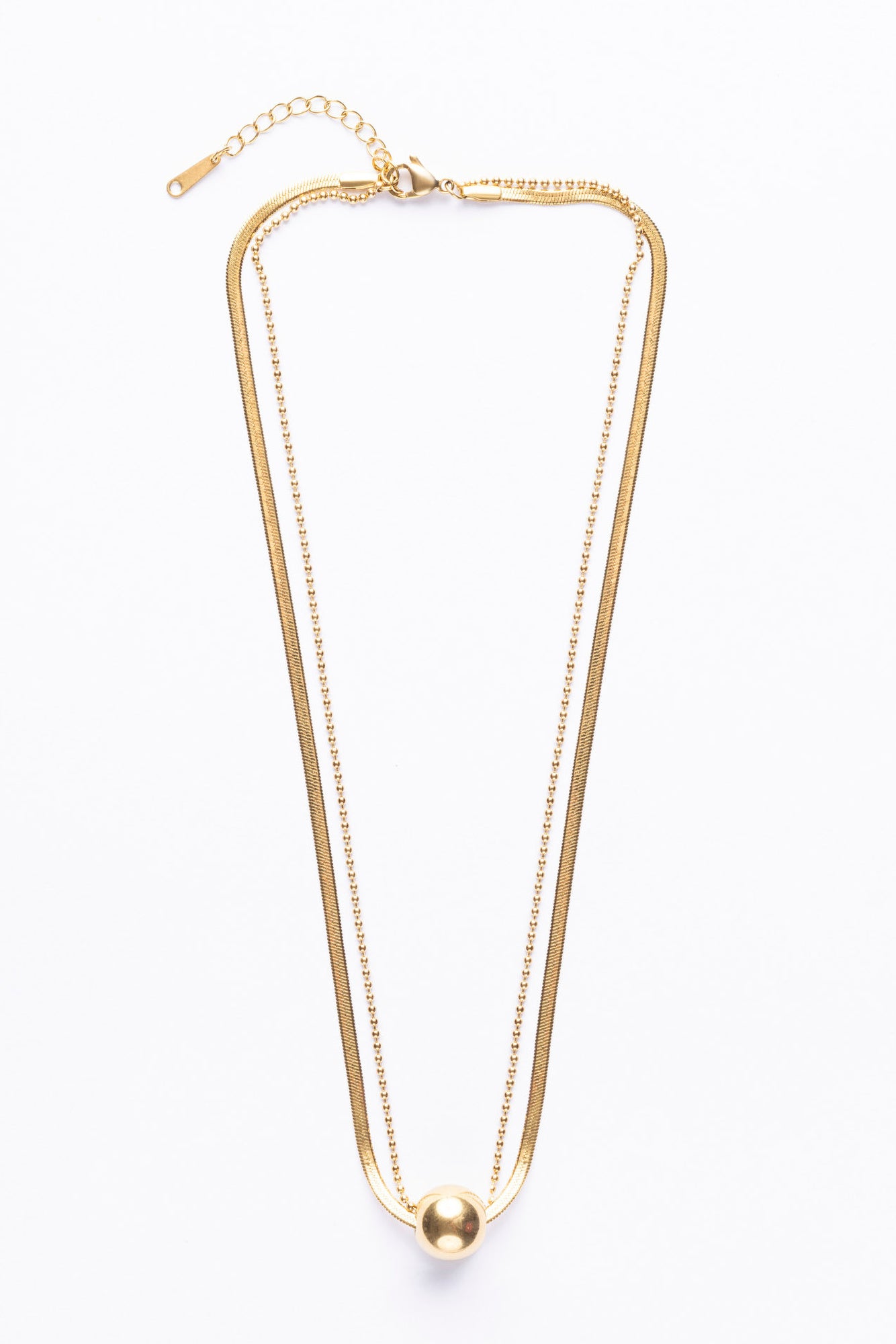 Elara Gold Necklace