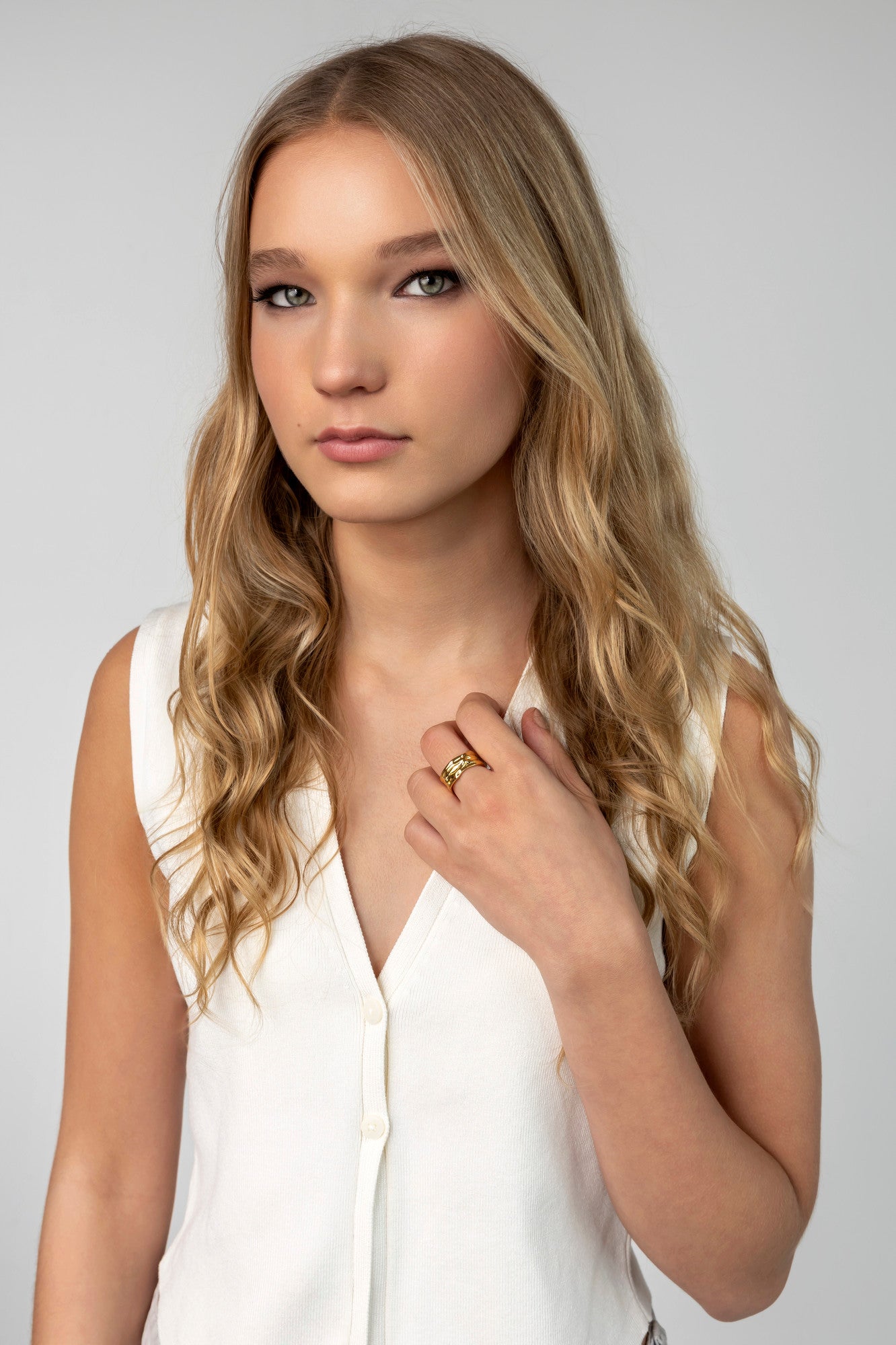 Quint Gold Ring